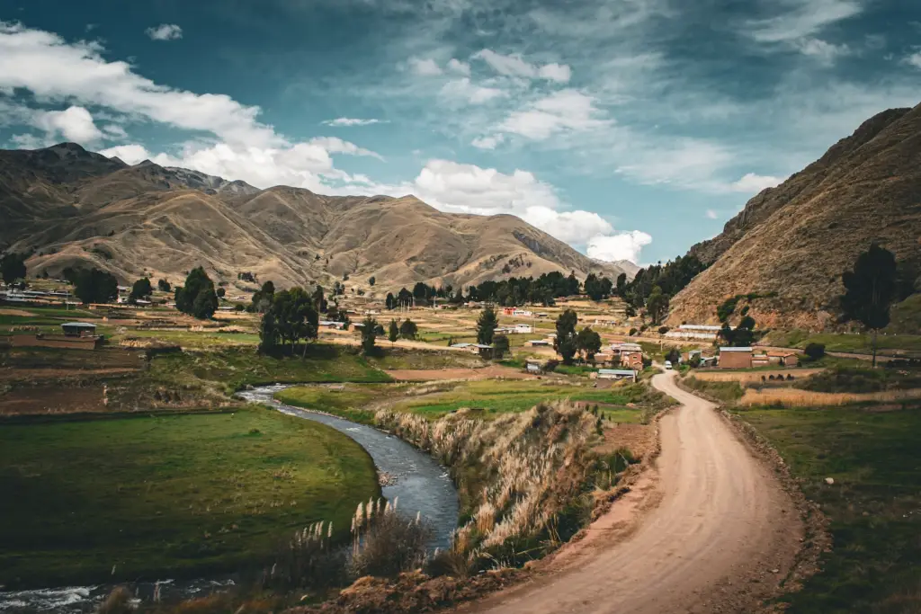 Cusco → Hidroelectrica Transportation