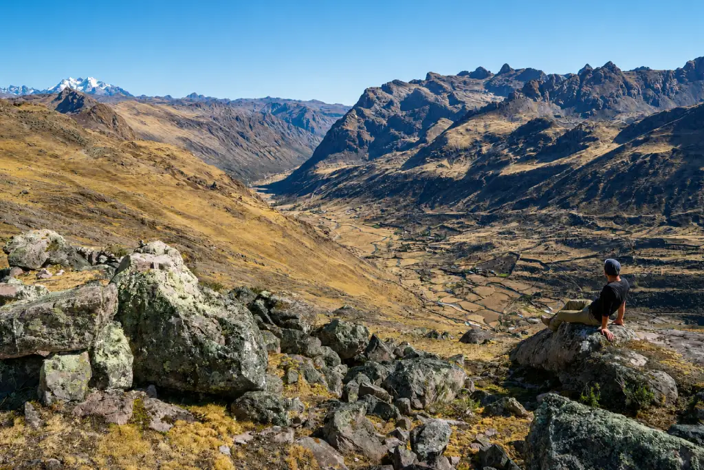 Cusco → Lares Transfer