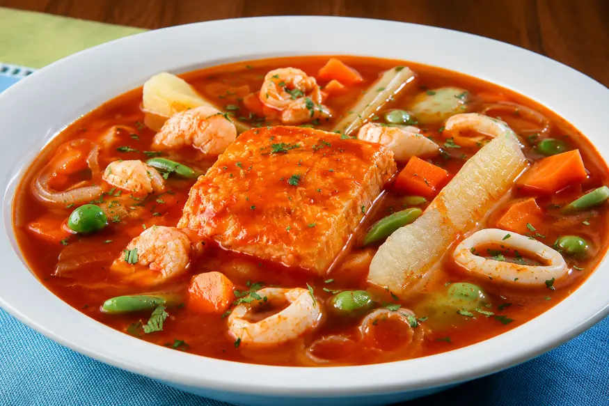 Cazuela de Pescado Amazónico